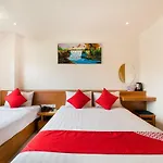 Oyo 284 Diamond Hotel