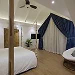 Sunset Sanato Resort & Villas