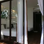 Sunshine Beach Resort