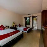 La Paloma Resort
