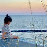 Aurora Villas And Resort