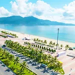 Lavender Danang Hotel