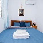 Khách Sạn Hoàng Anh