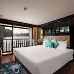 Du Thuyền Alisa Hạ Long