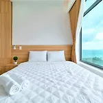 Iseaview Nha Trang Beach Apartment