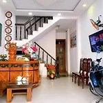Phong Luu Hotel