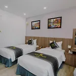 Royal Palms Hotel