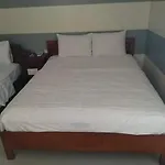 Khách Sạn Long Tỵ