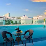 Bamboo Hotel