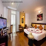 King Town Hotel