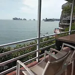 Monkey Island Resort