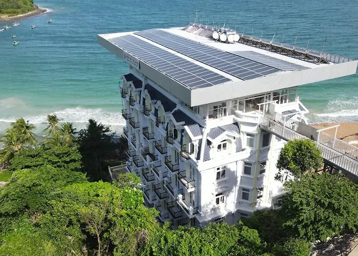 Nam Du Palace Hotel