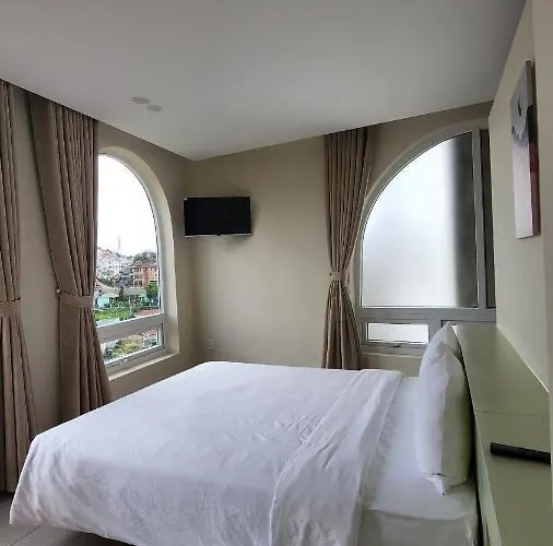 Raon Tht Hotel