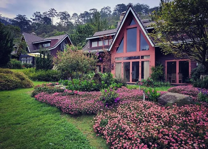 Lat Valley Retreat Village