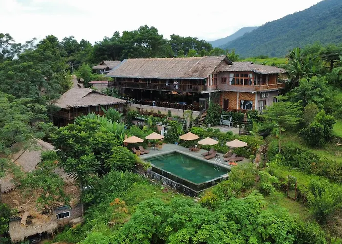 Inh La Home Pu Luong