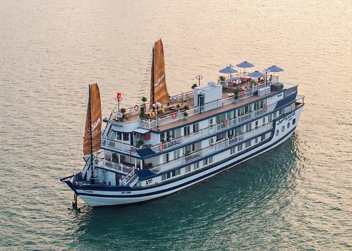 Signature Royal Halong Cruise