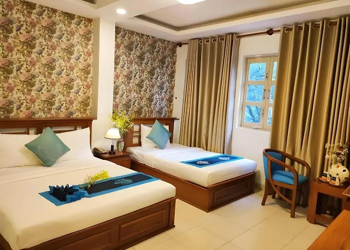 Khách sạn Hồng Hạc