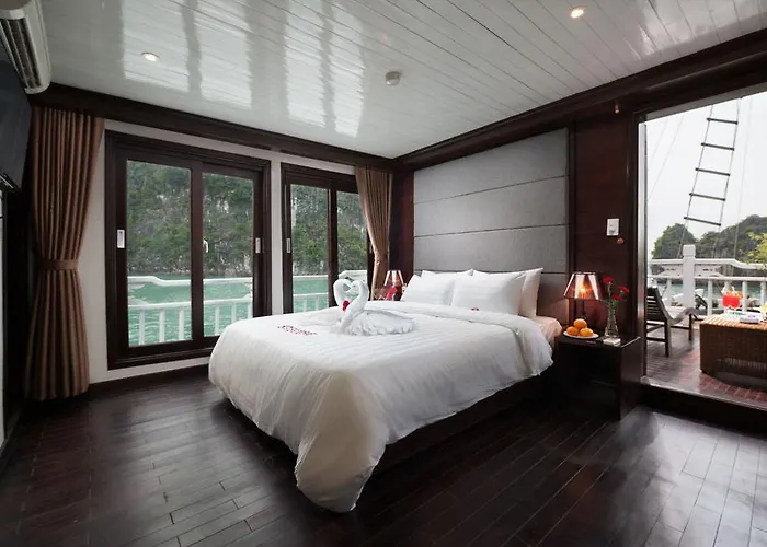 Halong Aclass Stellar Cruise