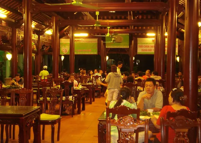 Ngôi Nhà Xanh Hotel