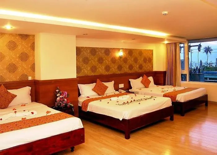 Ngan Ha - Galaxy Hotel