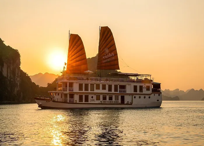 Heritage Line Violet Cruise - Halong Bay & Lan Ha Bay