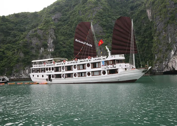 Oriental Sails Cruise