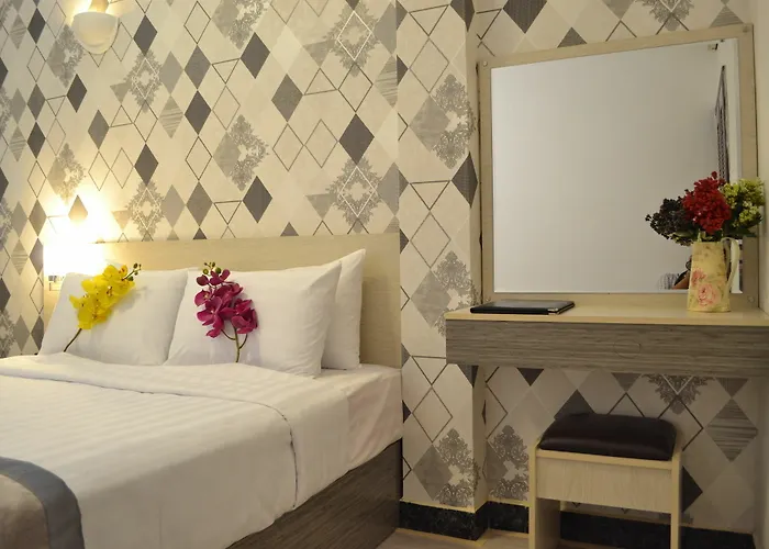 Pravina Hotel