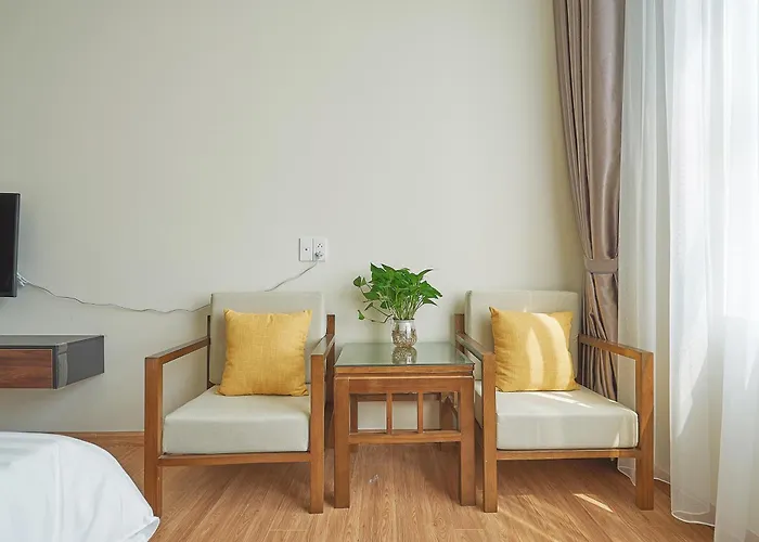 Bunhomestay Spacious 4 Bedroom City&Sea View 1 Min Walk To Sea