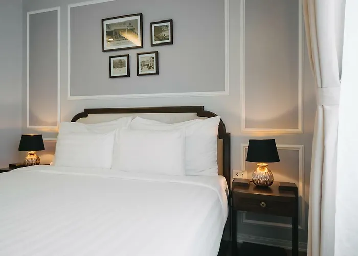 La Palm Hotel