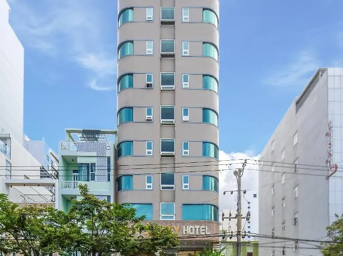 Bay Sydney Hotel