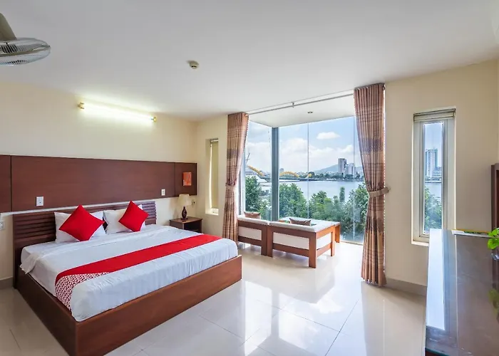Bao Quyen Hotel