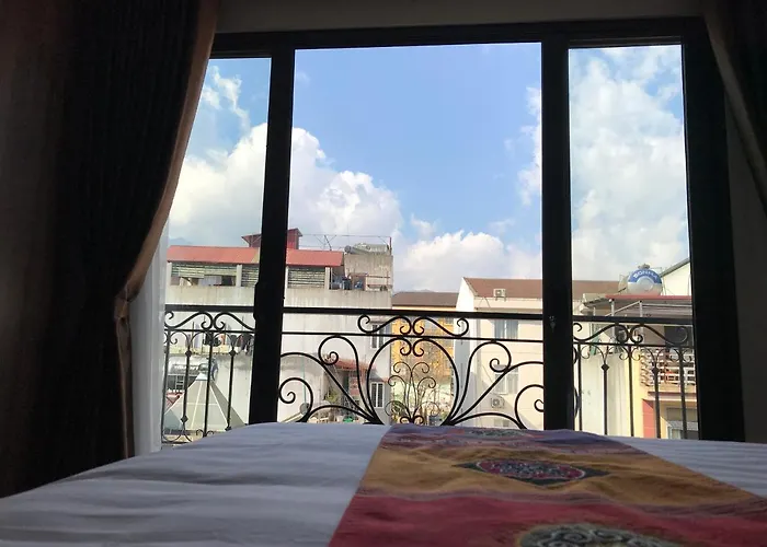 Mai Vang Hotel