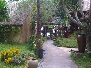 Joe's Cafe & Garden 2*