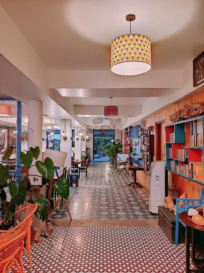 Hotel De Condor Chi Khu Co Ong