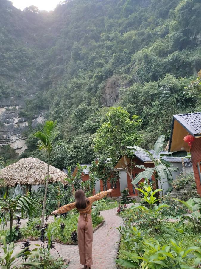 Trang An River View Lodge *