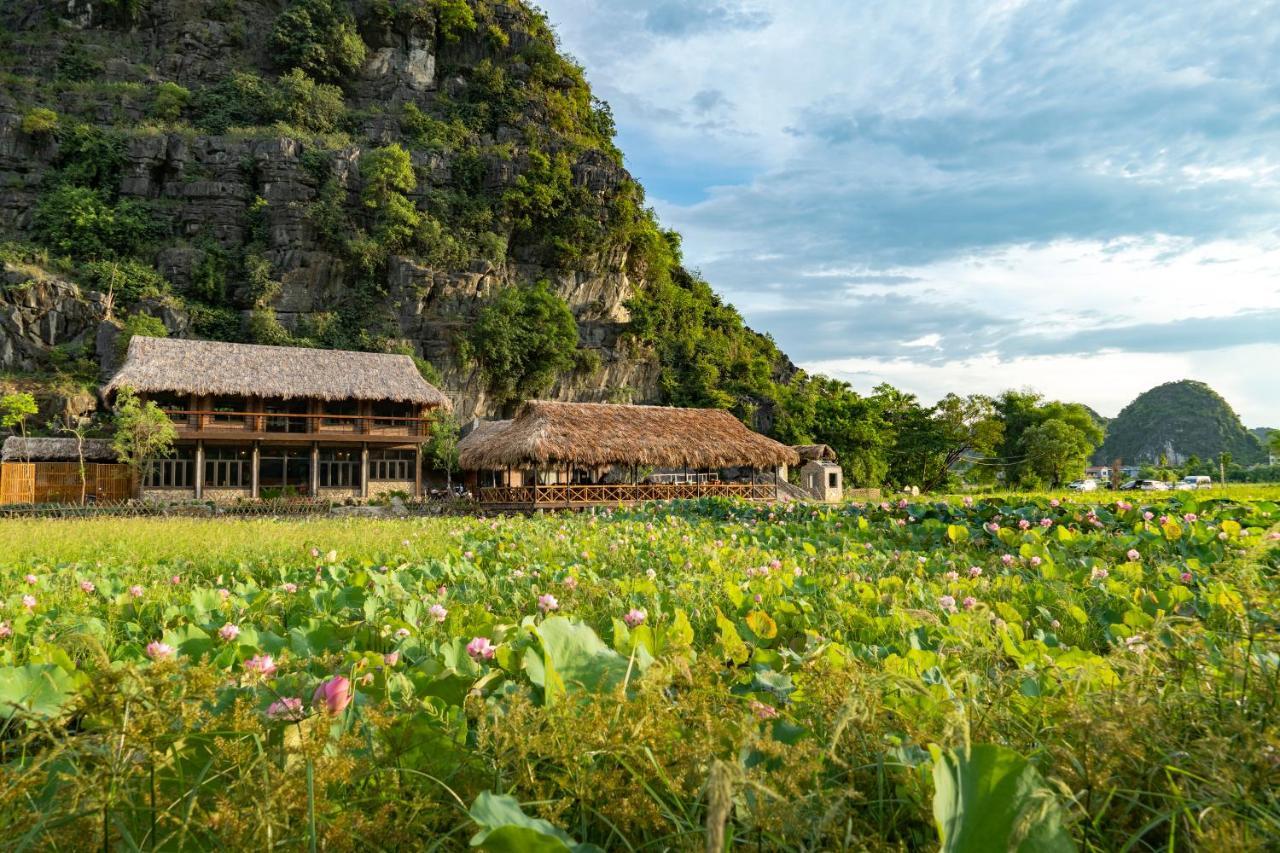 Mường Village * Ninh Bình