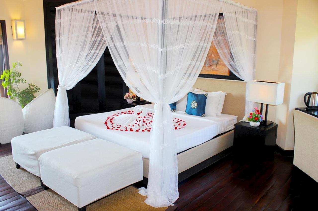 Poshanu Boutique