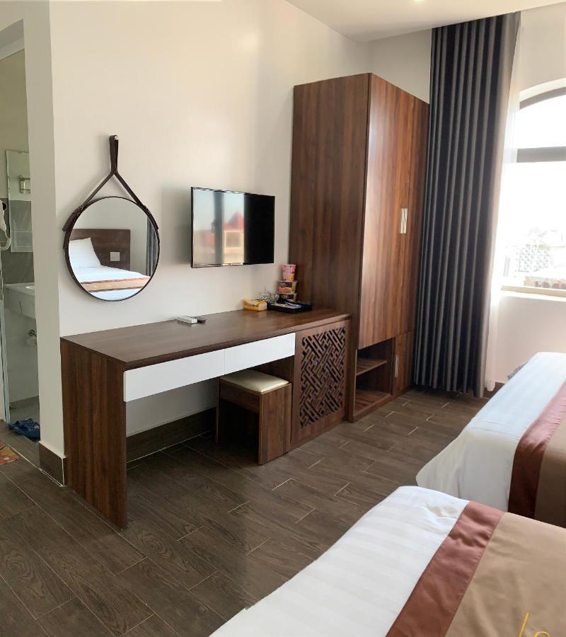 Win Win - Khach San Phong Love hotel 2*