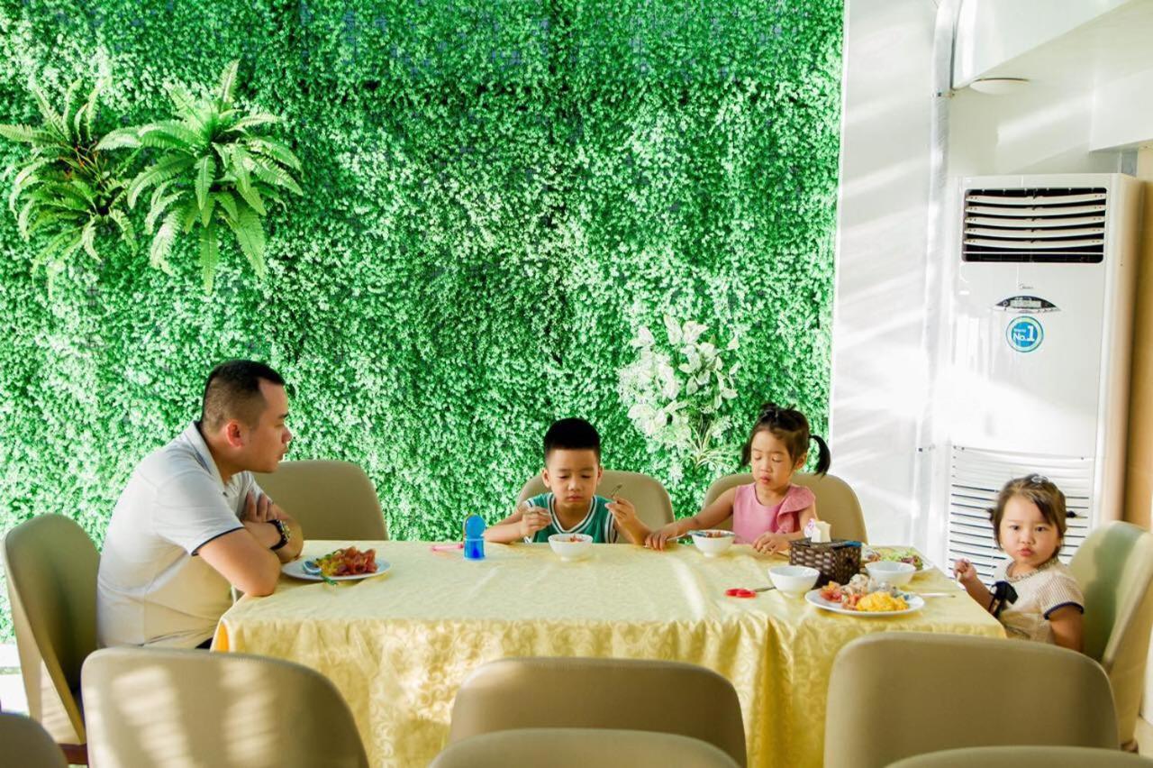 Hotel Land 3*
