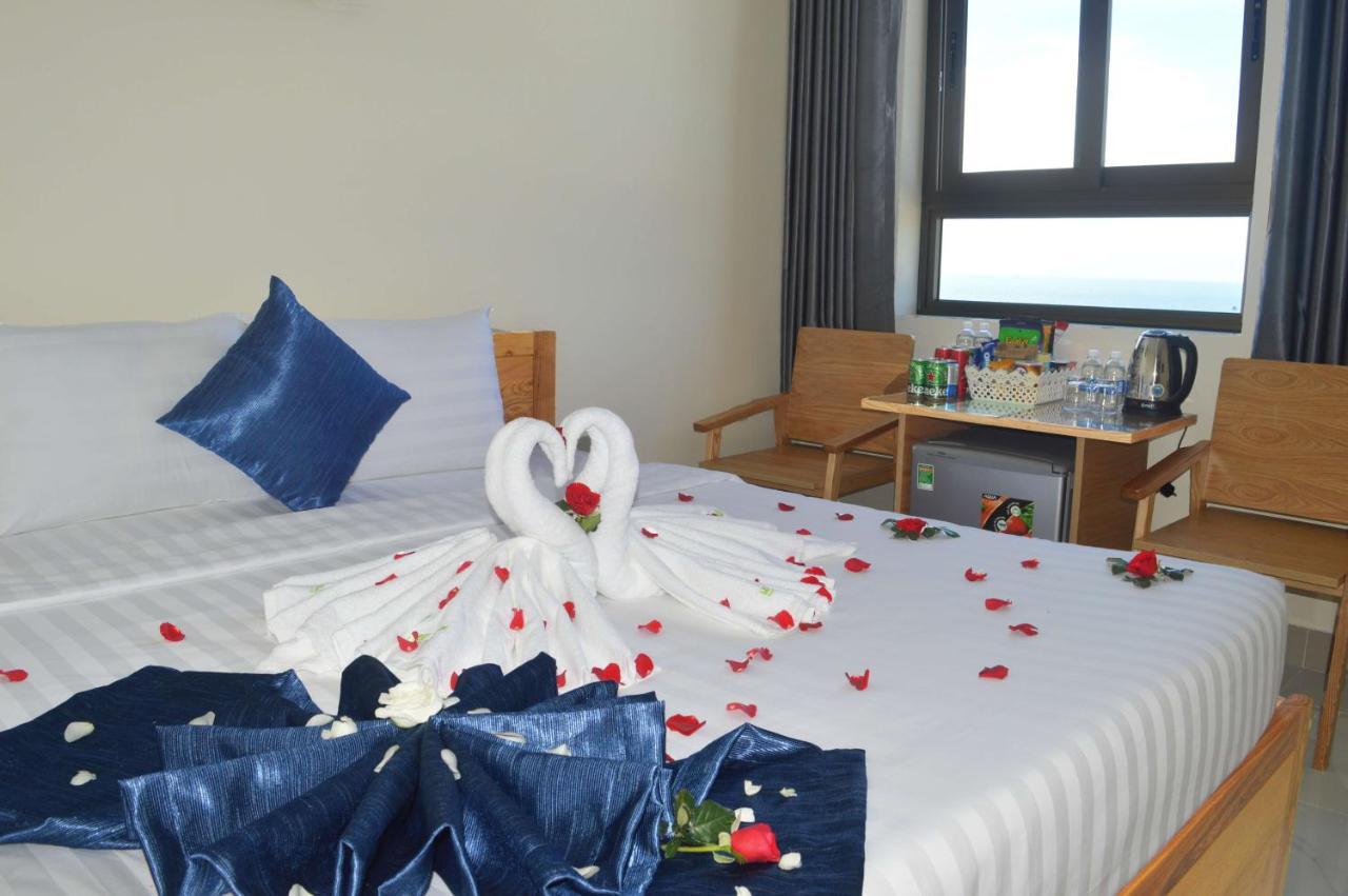 Lucky Star Ho Tram & Restaurant Hotel