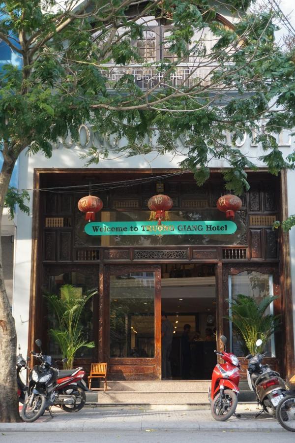 Truong Giang Hotel Hue