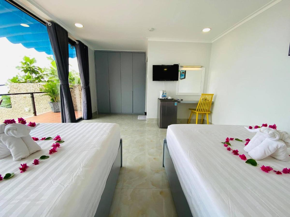 Vivian Hotel 2*