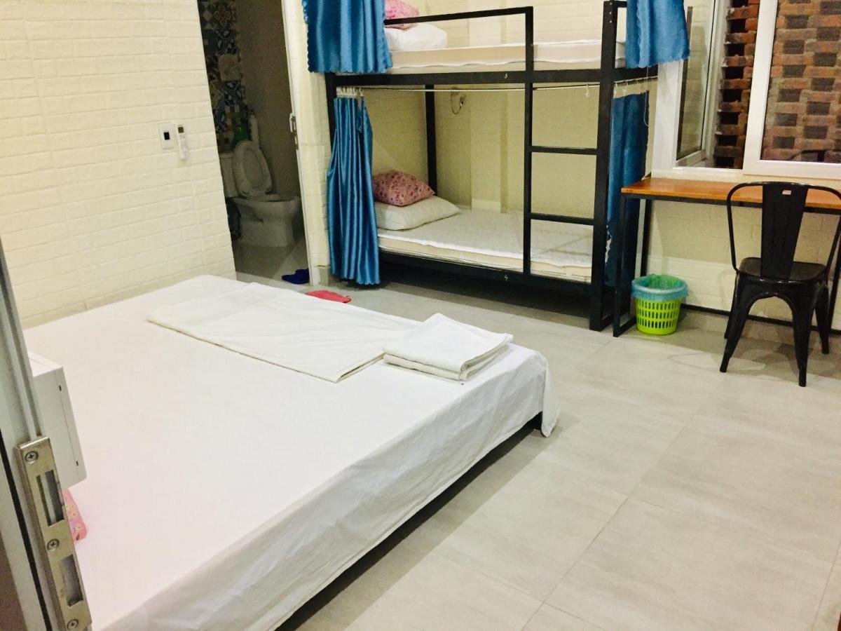 Homestay Dolphin *