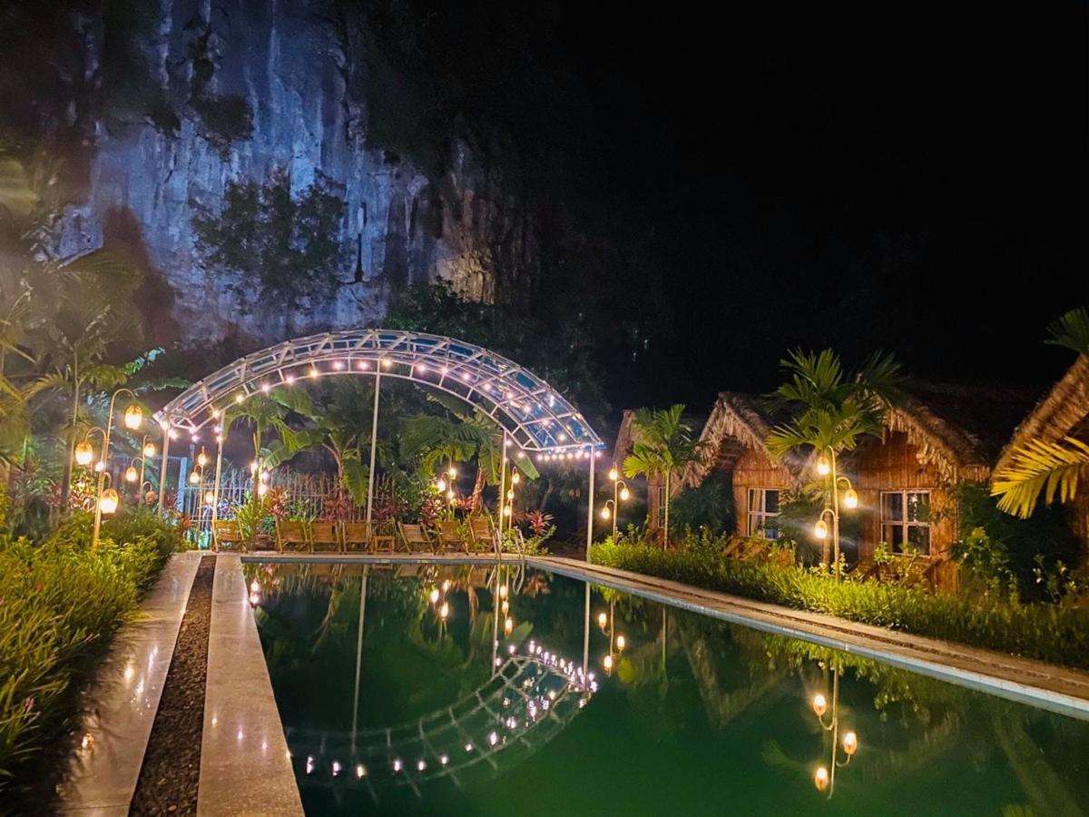 Tam Coc Valley *