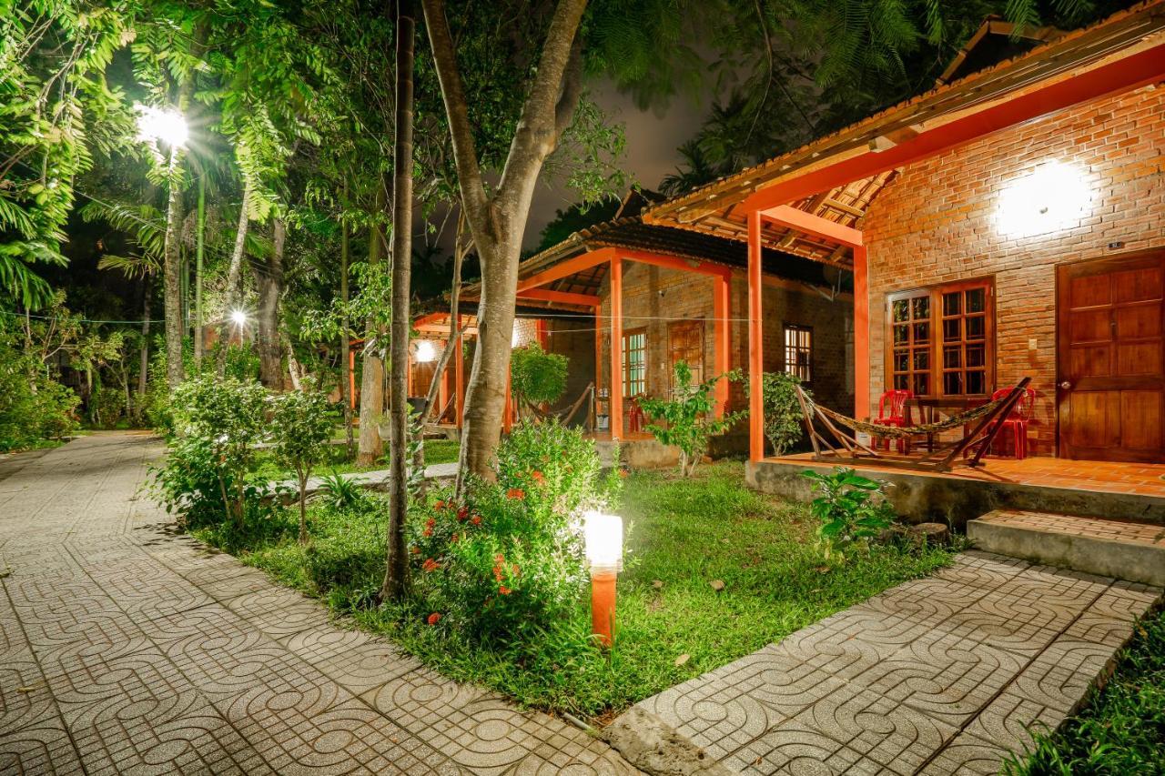 Hotel Huong Giang 2*
