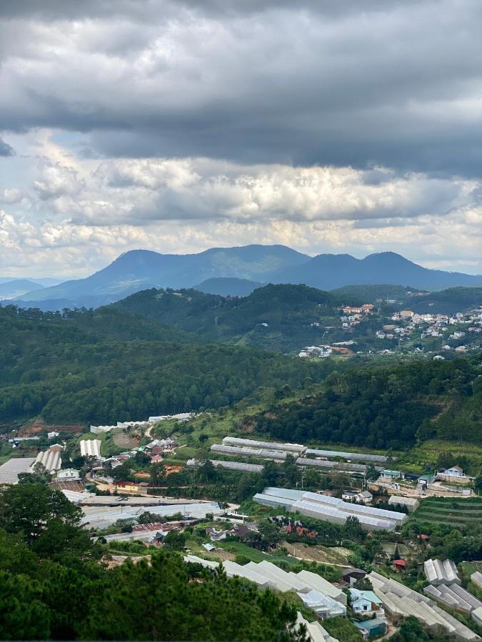 Charisma * Da Lat