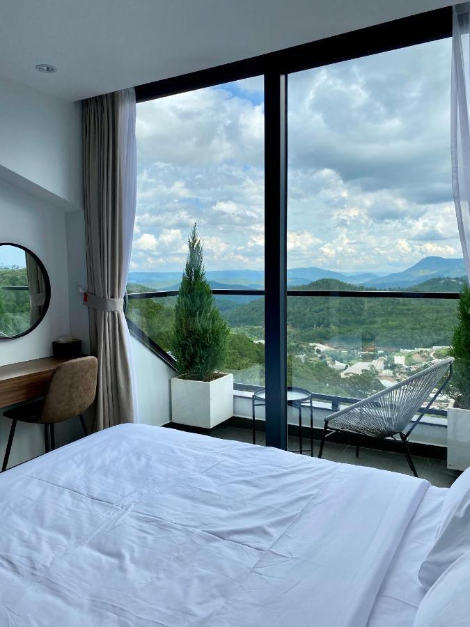 Charisma * Da Lat