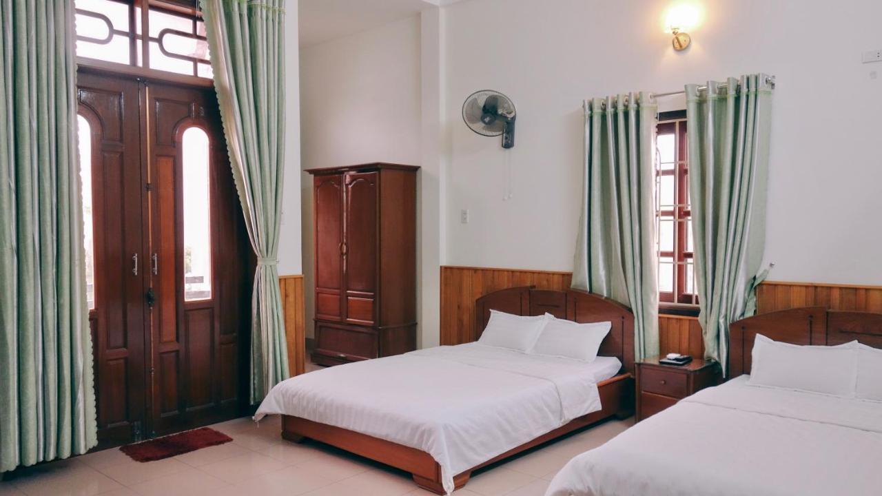 Hotel Huong 2*