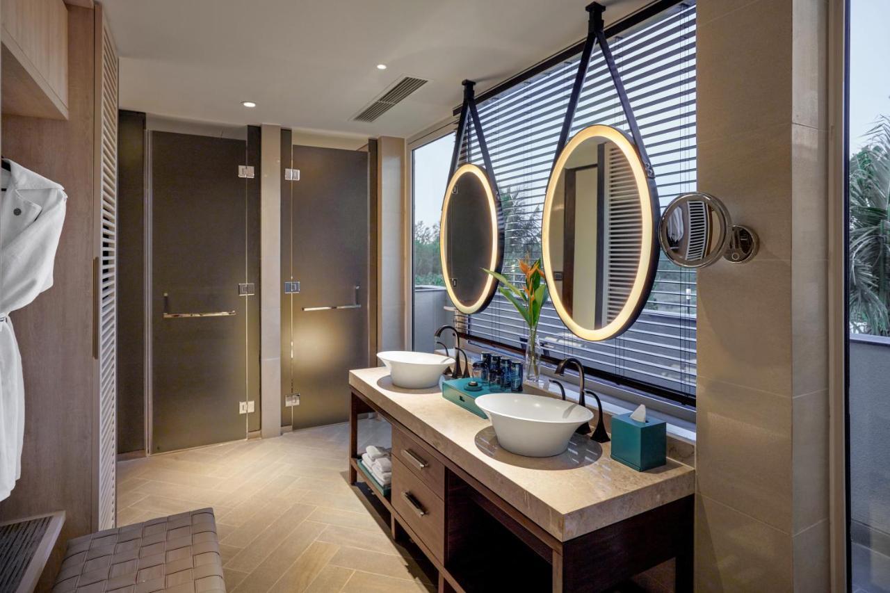 Pullman Resort 5*