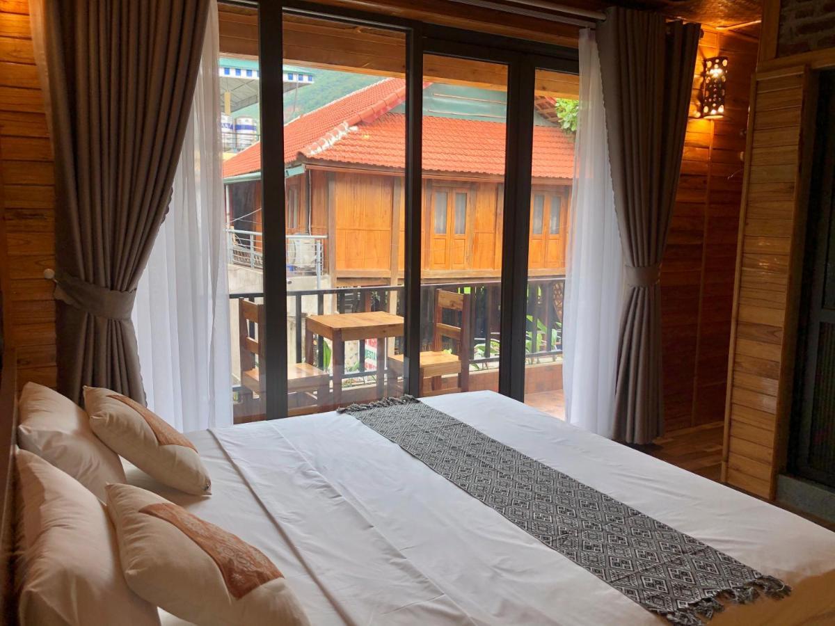 Homestay Mai Chau Ecohouse *